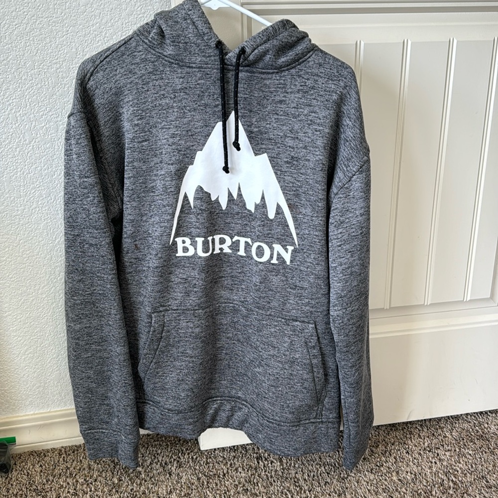 Men's M Burton sweatshirt